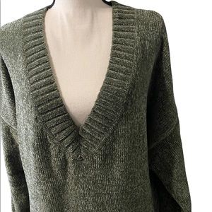 NWT Express Chunky X-Long V Neck Sweater Olive Color